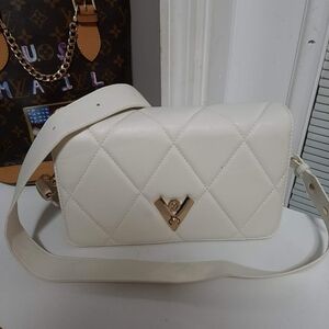 VALENTINO ORLANDI Cream Quilted V-Lock Flap Bag | Chanel-Inspired